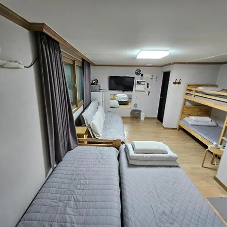 Y'S House Hotel Seoul Exterior photo
