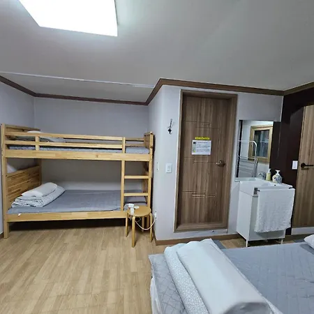 Y'S House Hotel Seoul Exterior photo
