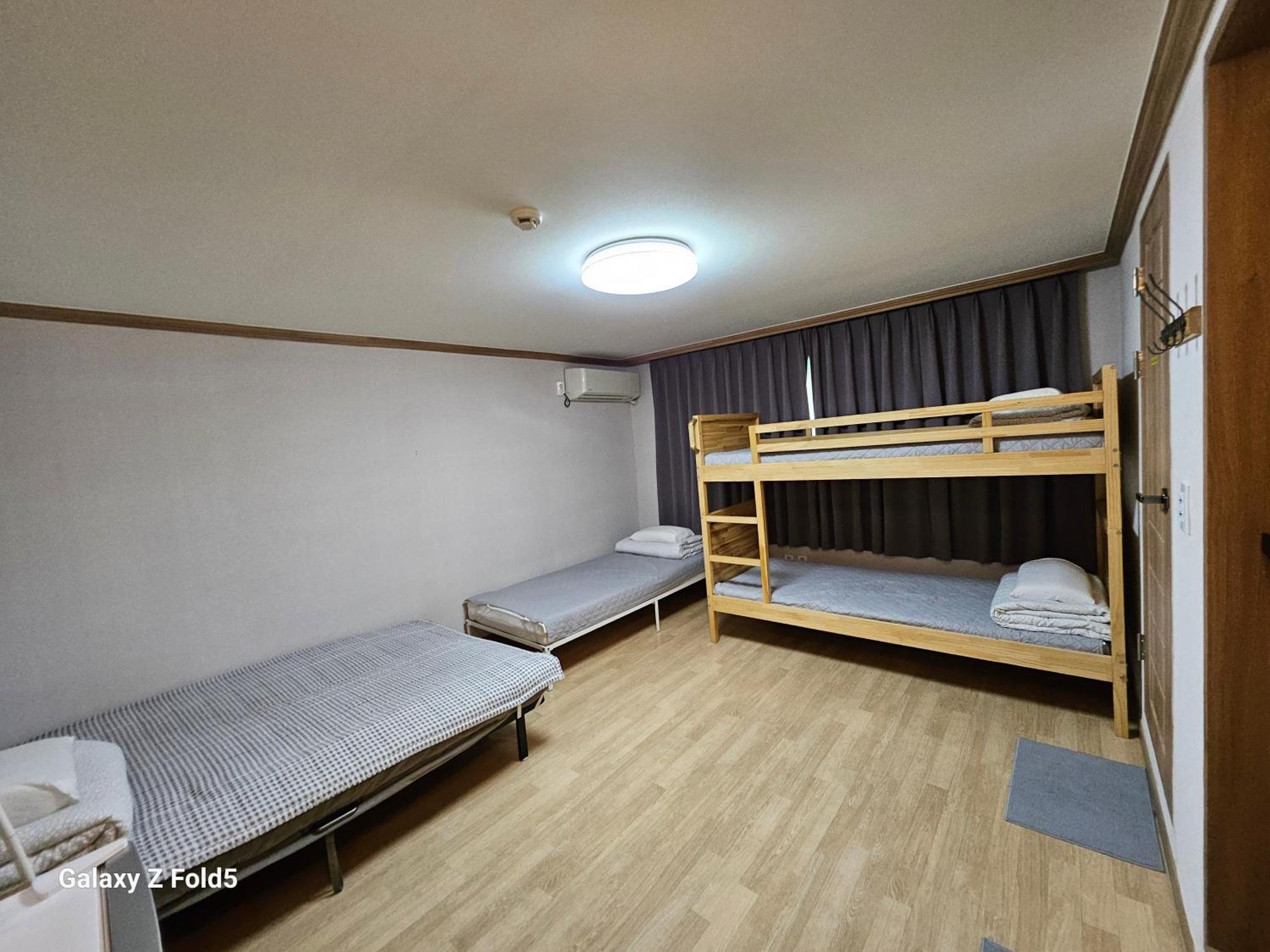 Y's House Guest house Seoul