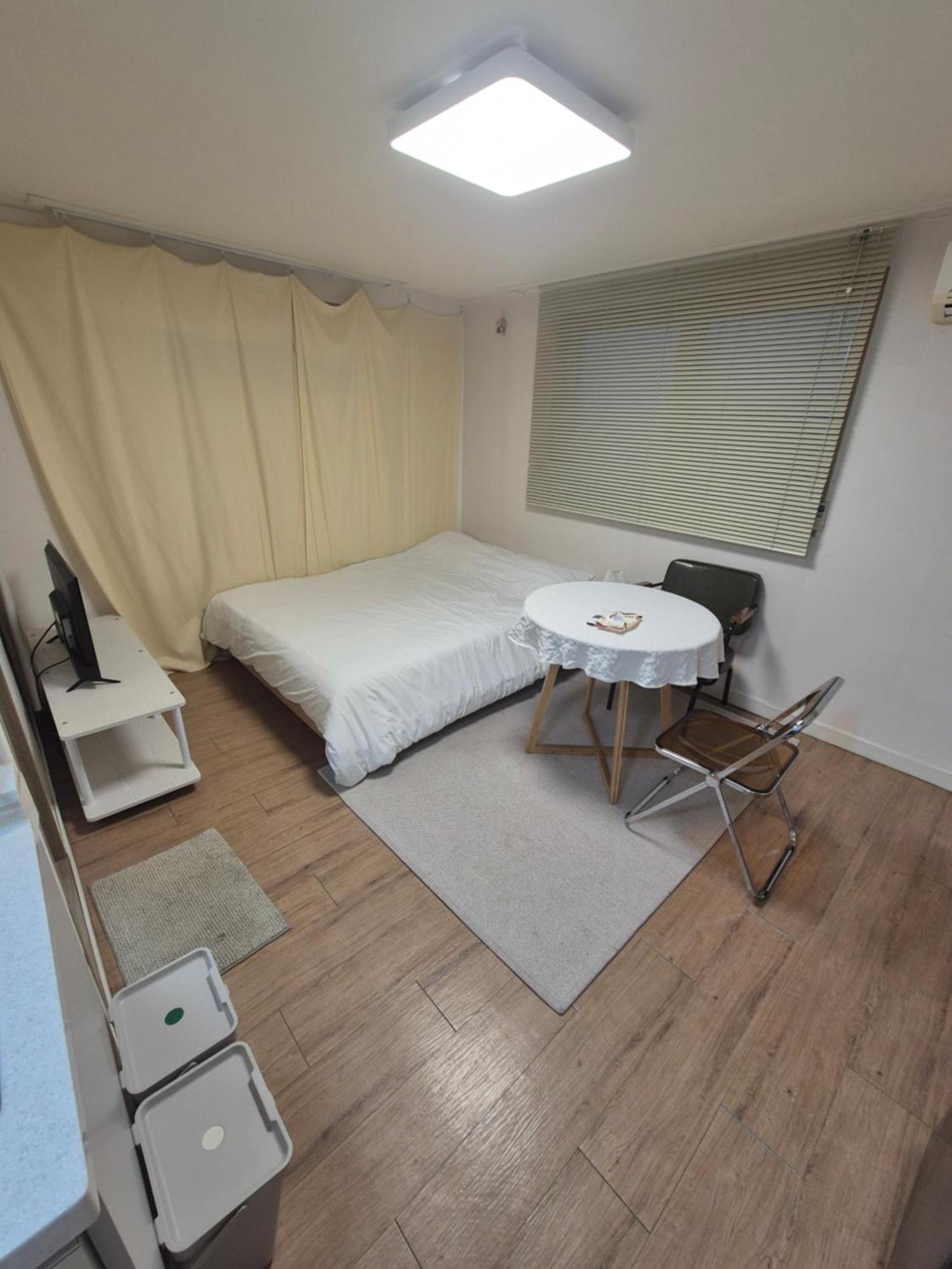 Y's House